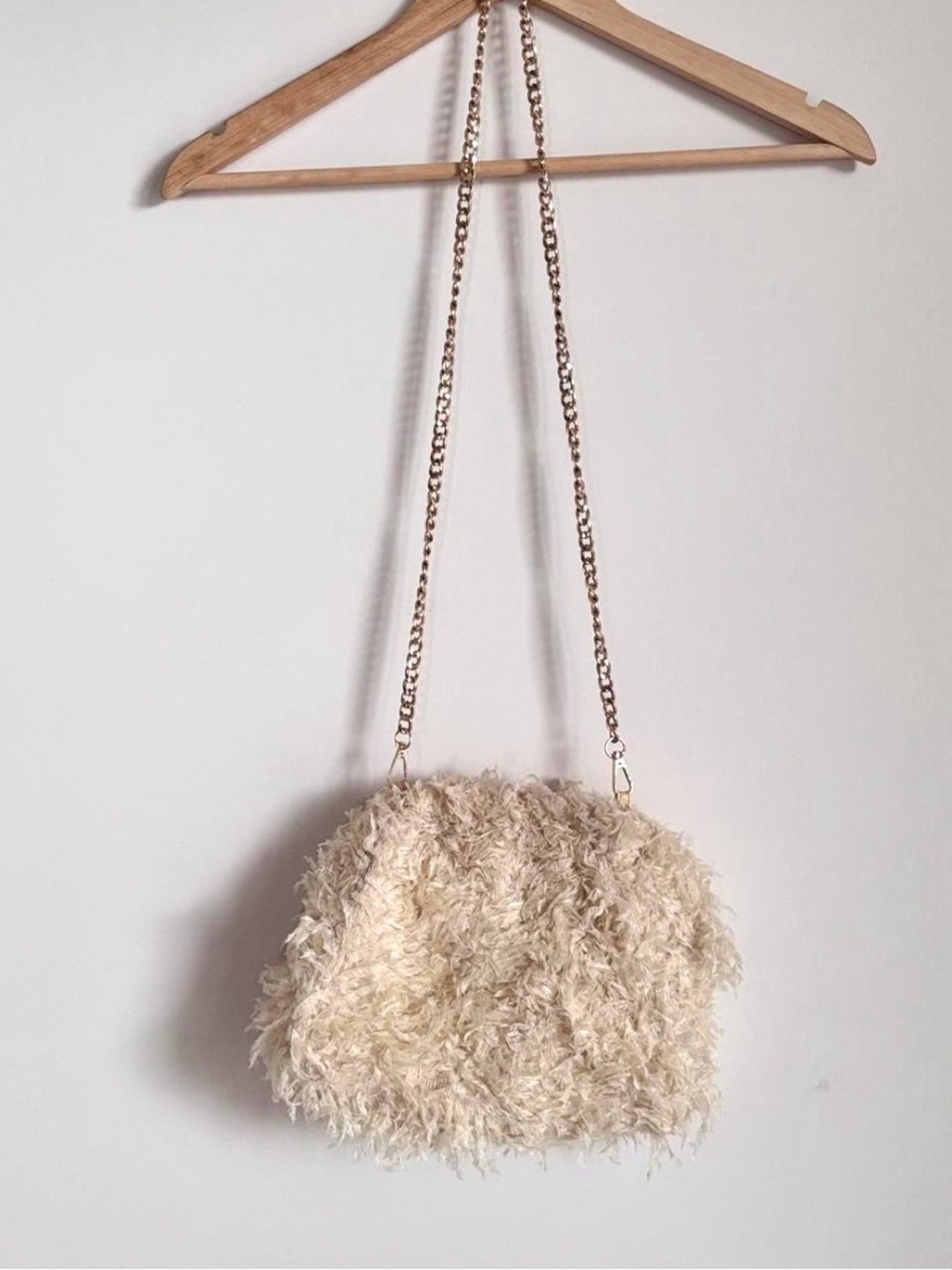 Maeve by Anthropologie Cream Textured Shag Feather Clutch Chain Bag